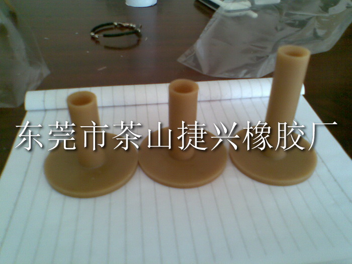 高尔夫球T
